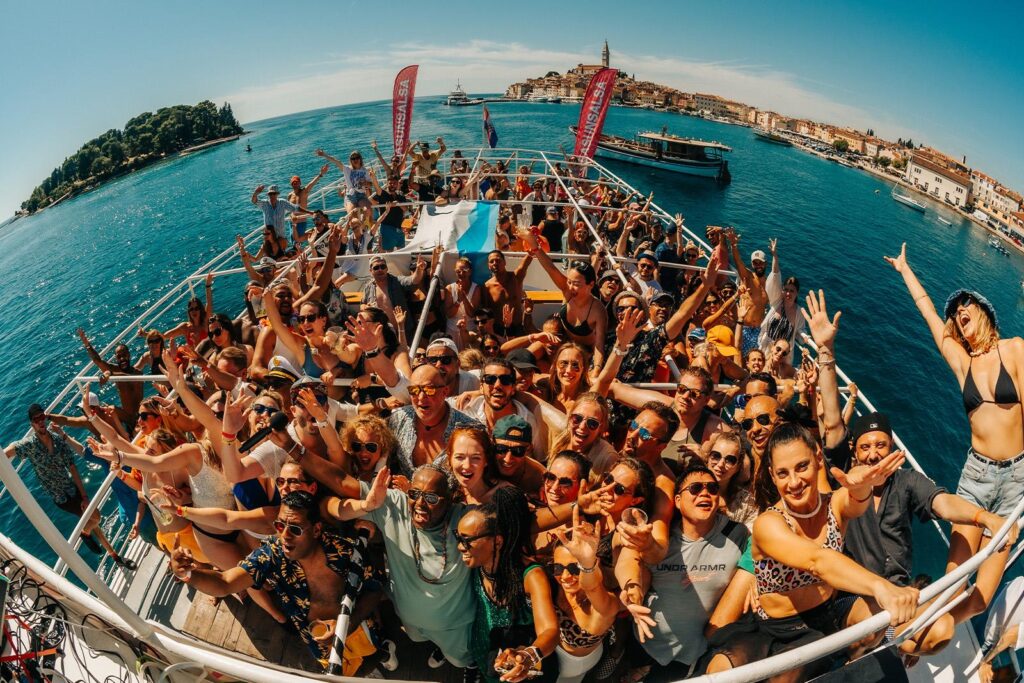 Party Boat